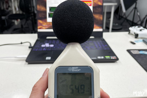 锐龙7 6800H 满血RTX 3060 华硕天选3游戏本全面评测
