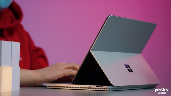 微软Surface Laptop Studio体验：笔记本中的“变形金刚”